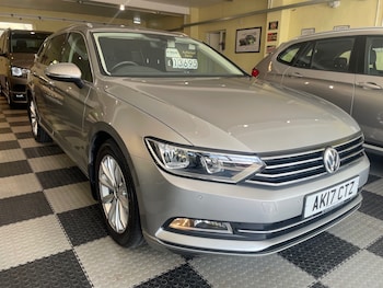 Used Volkswagen Passat 2017 for sale - 79261247: Photo