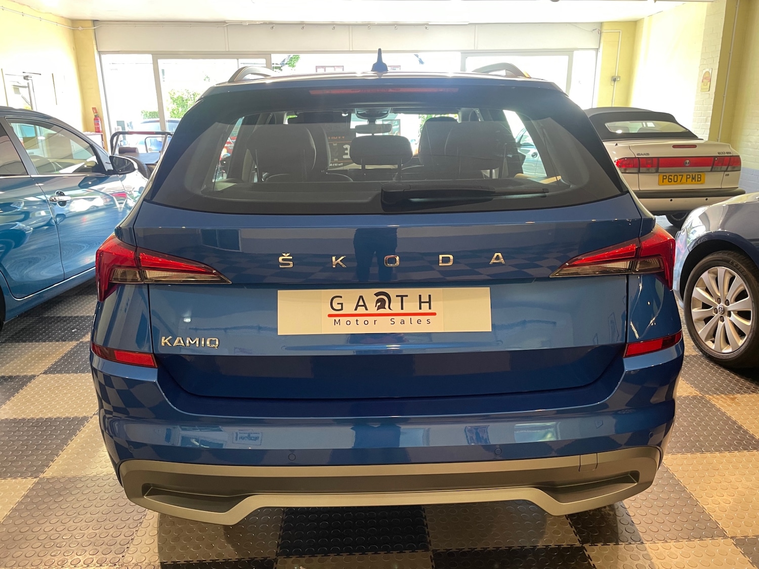 Vehicle 6