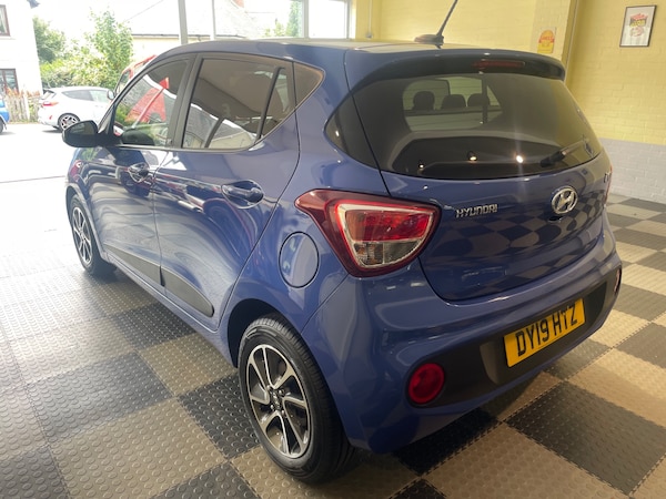 Used Hyundai i10 2019 for sale - 75346189: Photo 4