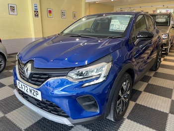 Used Renault Captur 2022 for sale - 78053351: Photo
