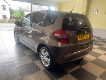 Used Honda Jazz 2013 for sale - 75523684: Photo