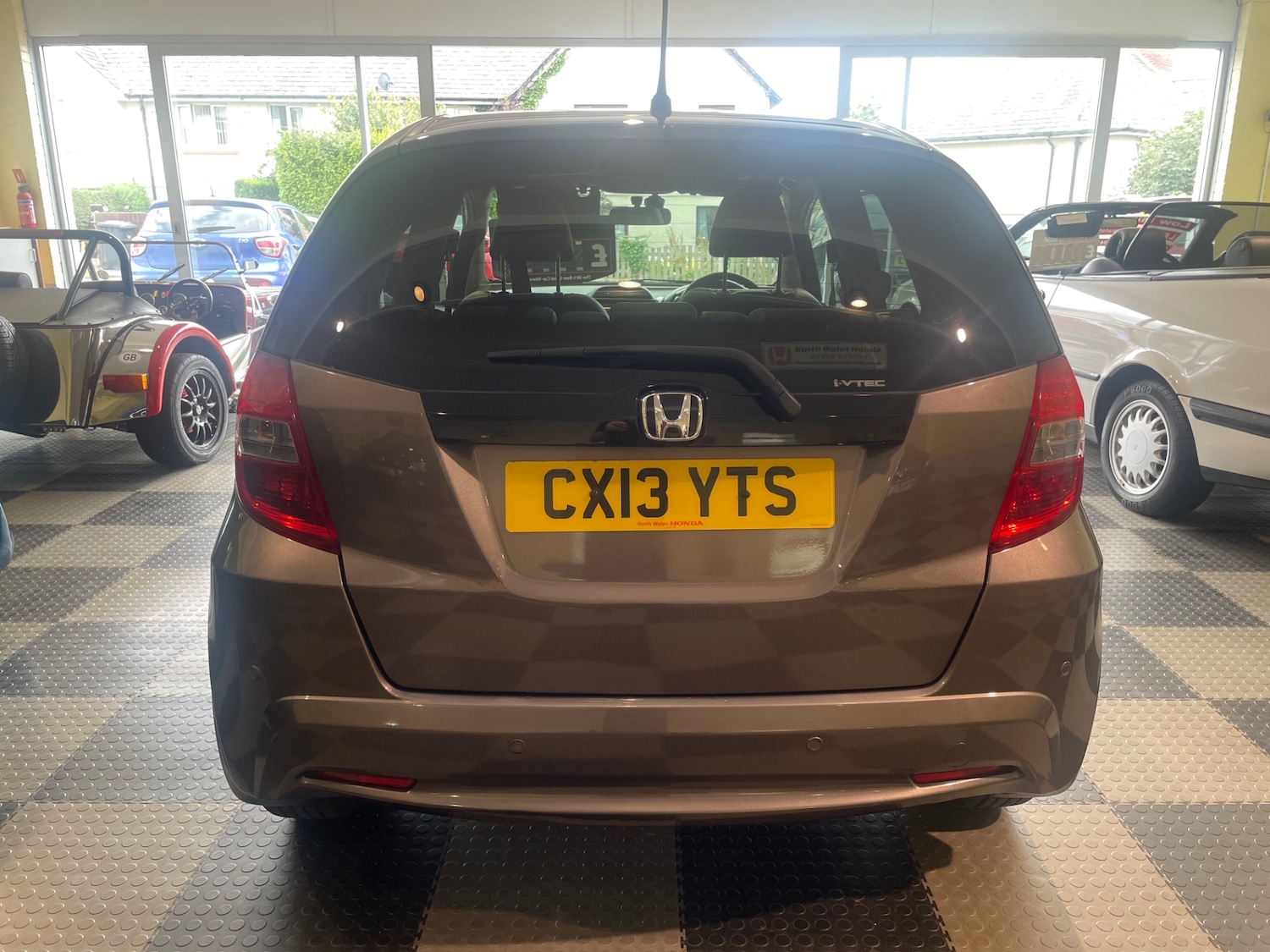 Vehicle 5
