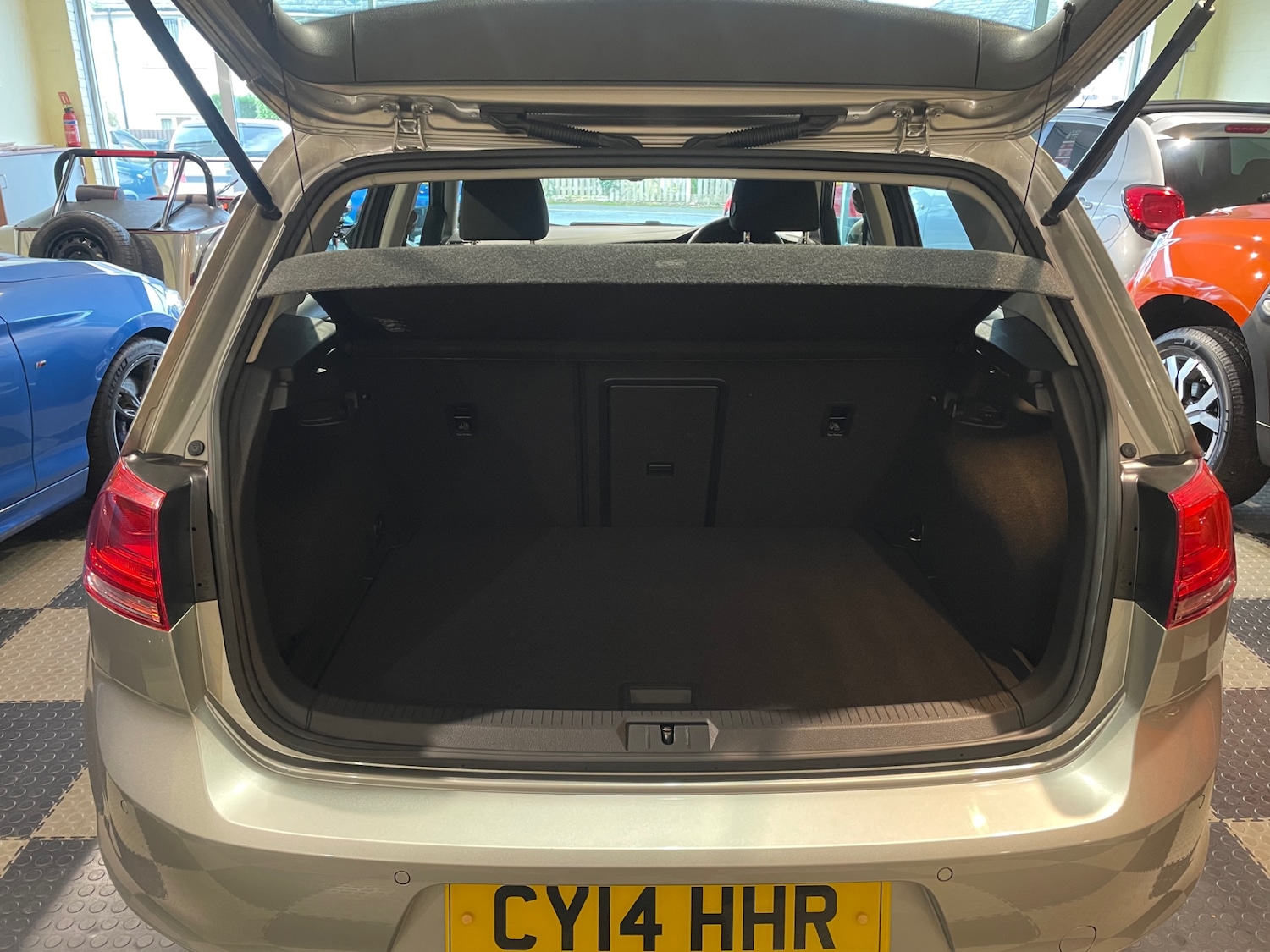 Used Volkswagen Golf 2014 for sale - 77207122: Photo 19