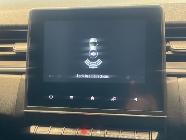 Used Renault Captur 2022 for sale - 76831715: Photo 11