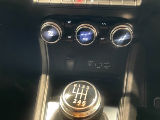 Used Renault Captur 2022 for sale - 76831715: Photo 12