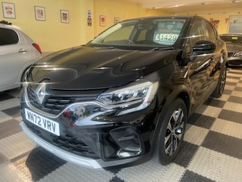 Used Renault Captur 2022 for sale - 76831715: Photo