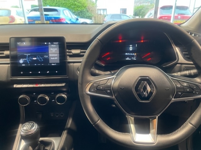 Used Renault Captur 2022 for sale - 76831715: Photo 9