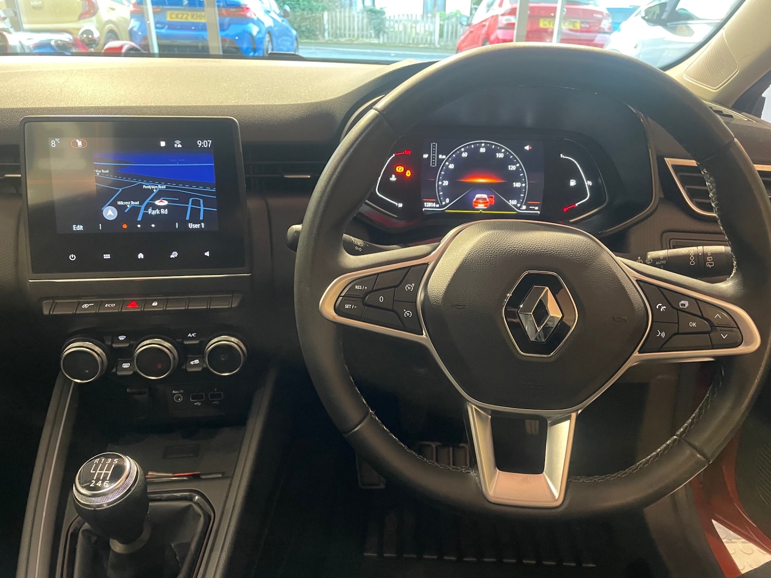 Used Renault Clio 2022 for sale - 76684556: Photo 12