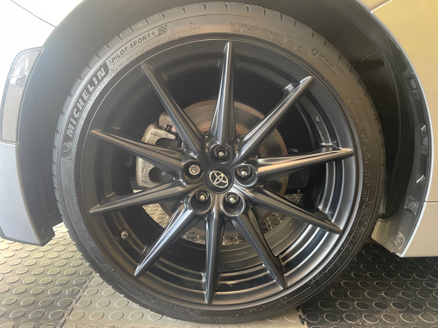 Used Toyota GR86 2024 for sale - 76878274: Photo 11