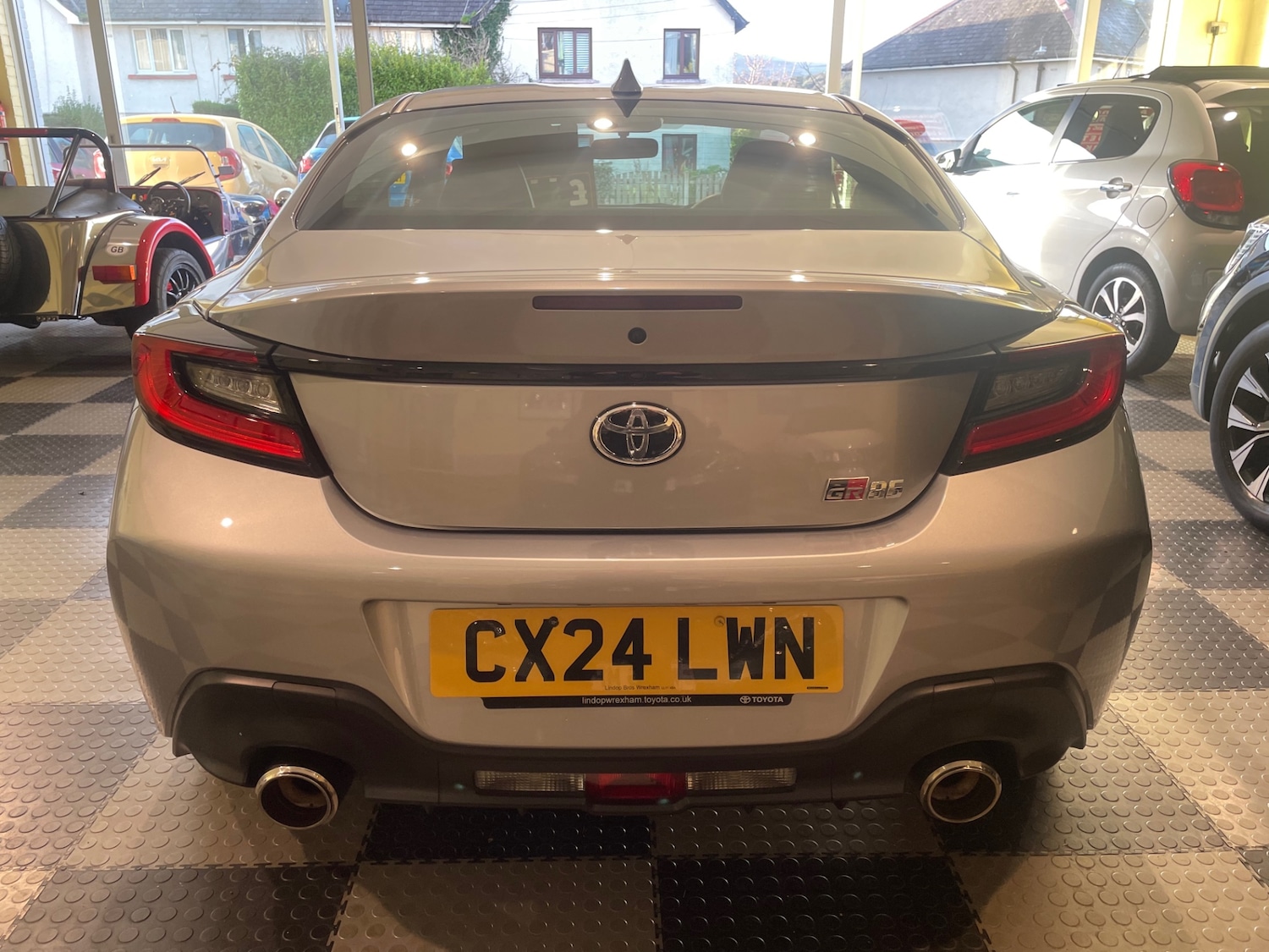 Used Toyota GR86 2024 for sale - 76878274: Photo 6