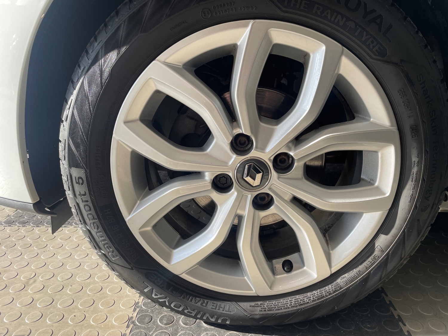 Used Renault Clio 2018 for sale - 77679416: Photo 8