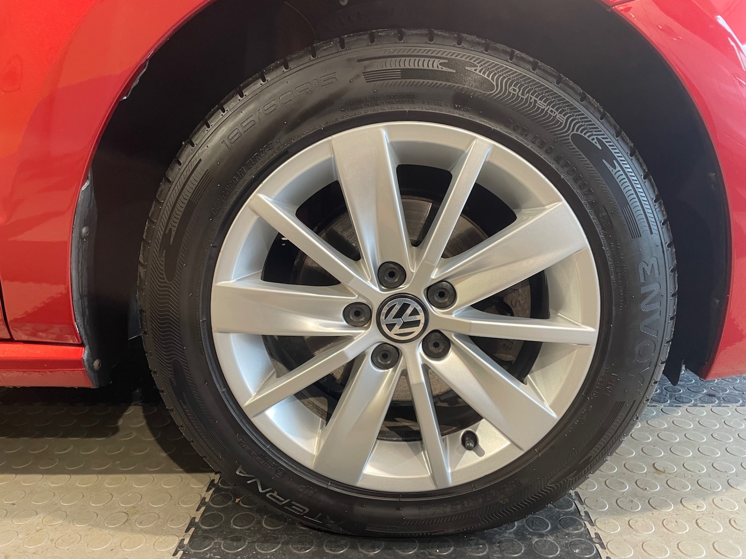 Used Volkswagen Polo 2014 for sale - 77517385: Photo 7