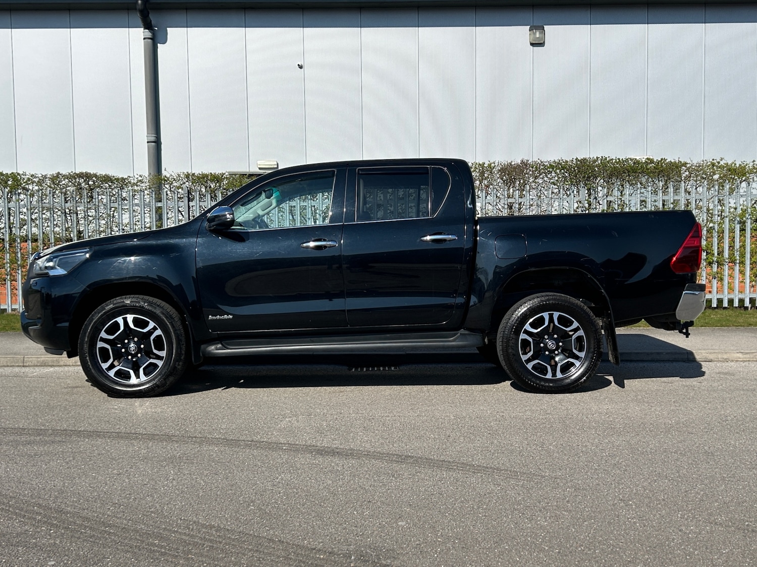 Used Toyota Hilux 2022 for sale - 77947003: Photo 9