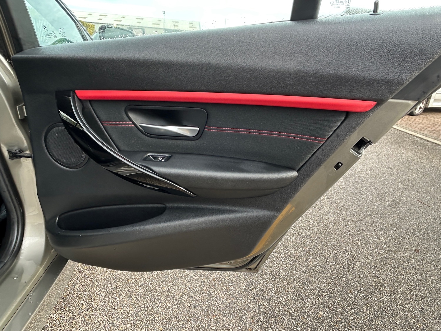 Used BMW 3 Series 2016 for sale - 77154635: Photo 23