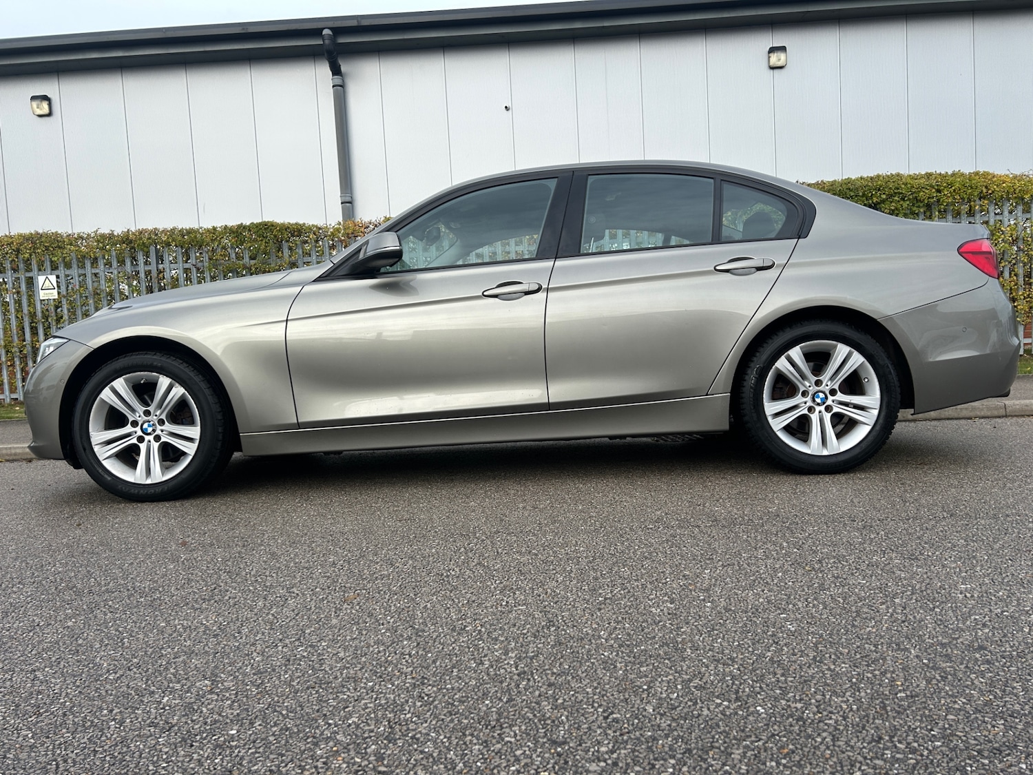 Used BMW 3 Series 2016 for sale - 77154635: Photo 39