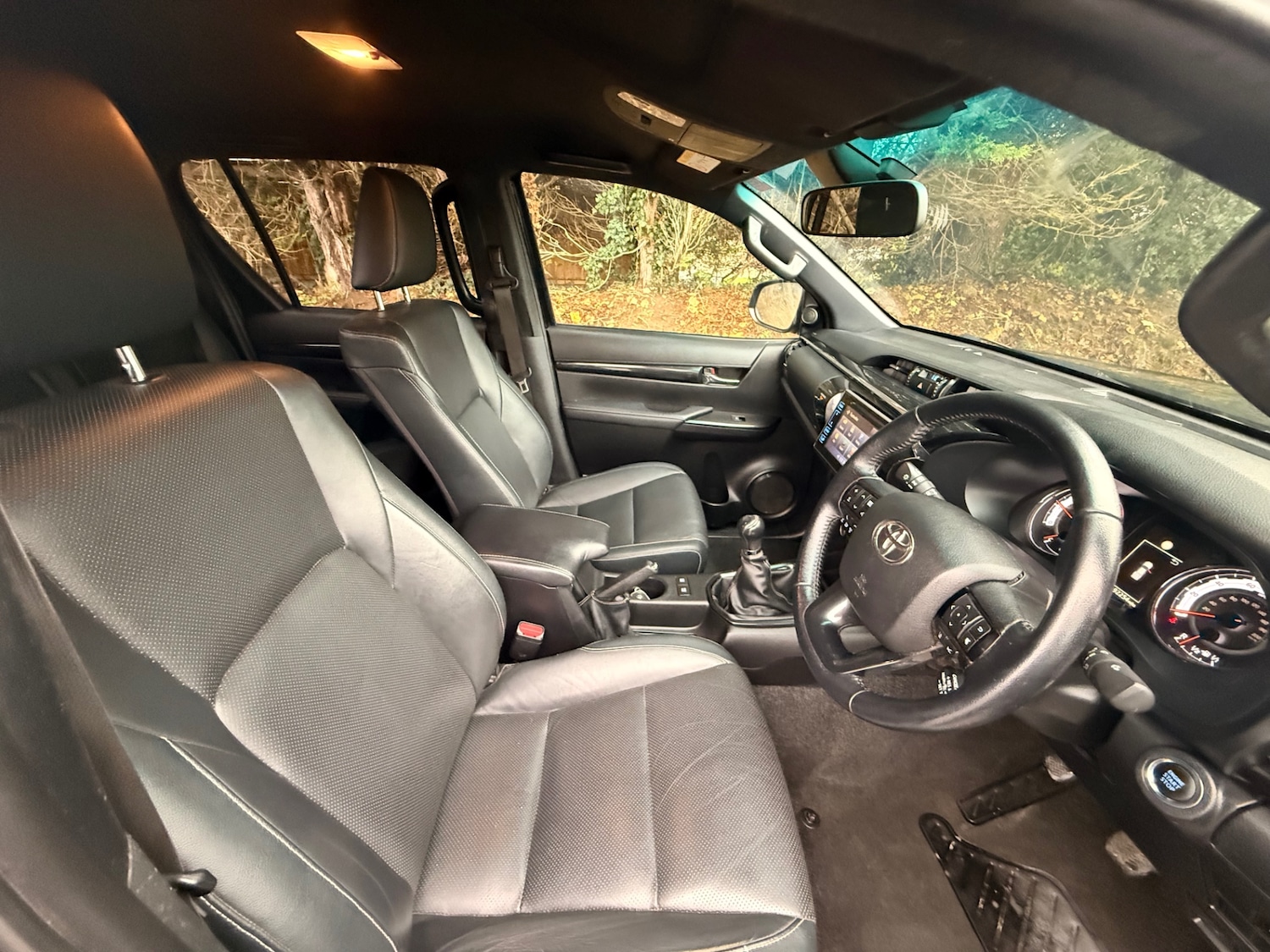 Used Toyota Hilux 2020 for sale - 77379508: Photo 31