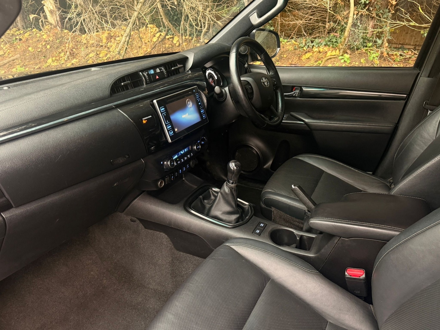 Used Toyota Hilux 2020 for sale - 77465960: Photo 34