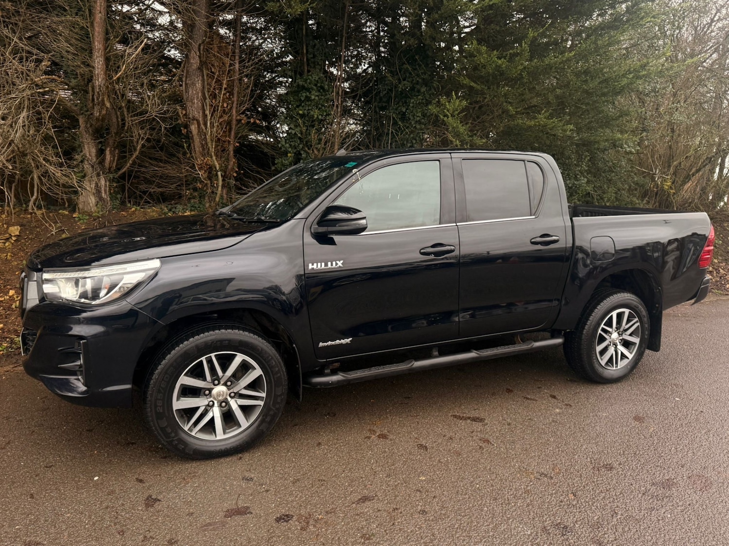 Used Toyota Hilux 2020 for sale - 77465960: Photo 44