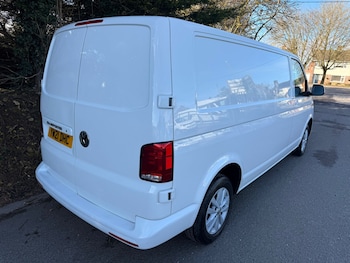 Used Volkswagen Transporter 2021 for sale - 78210013: Photo
