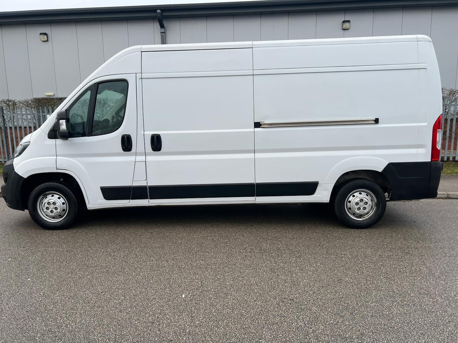 Used Peugeot Boxer 2022 for sale - 77391756: Photo 10