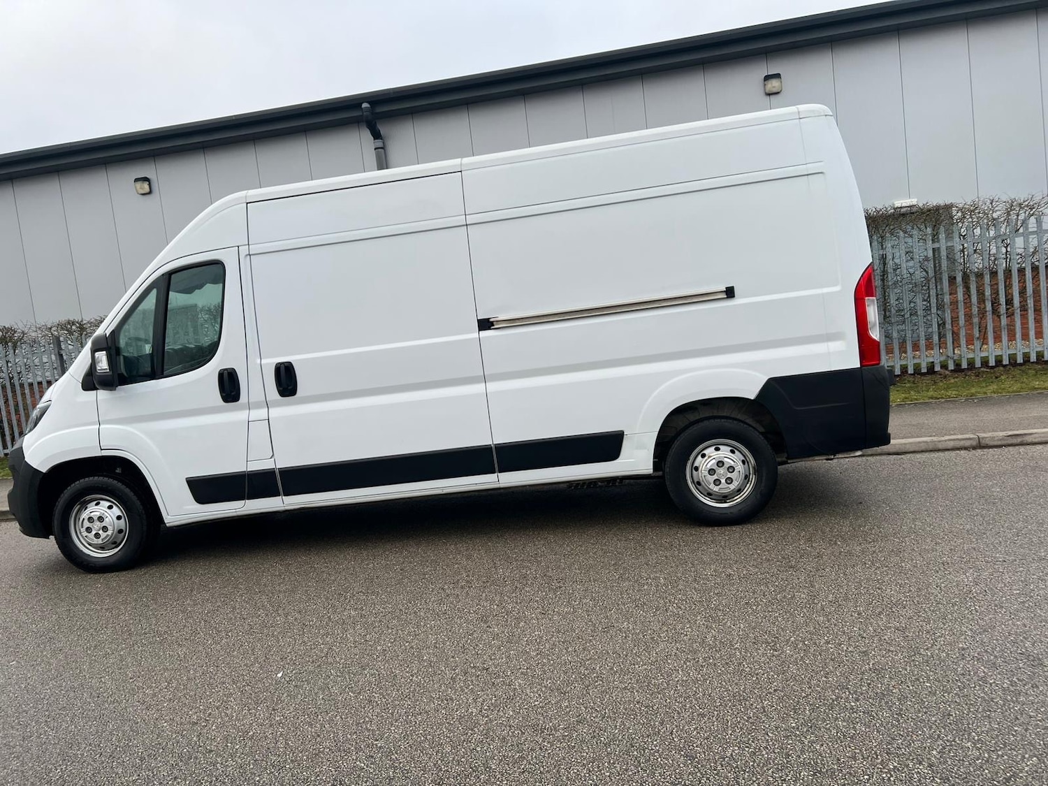 Used Peugeot Boxer 2022 for sale - 77391756: Photo 11