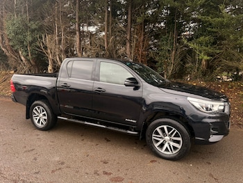 Toyota Hilux feature image