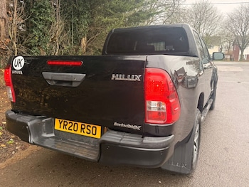 Used Toyota Hilux 2020 for sale - 77053148: Photo