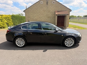 Used Vauxhall Insignia 2015 for sale - 78897725: Photo