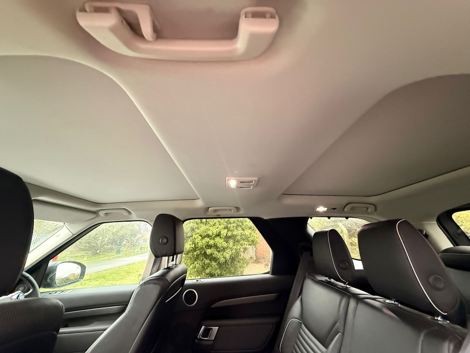 Used Land Rover Discovery 2019 for sale - 77629030: Photo 45