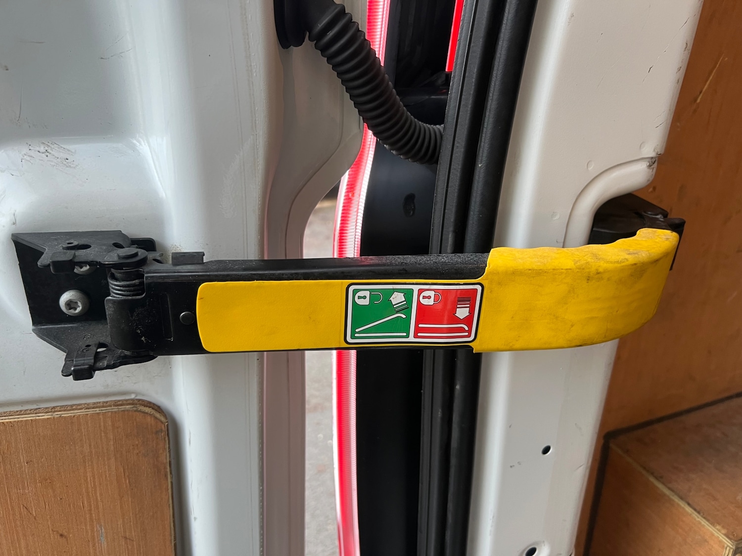 Used Ford Transit Custom 2019 for sale - 77011697: Photo 25