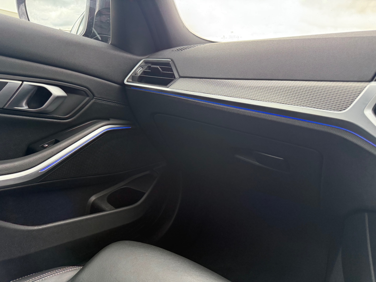 Used BMW 3 Series 2020 for sale - 77409477: Photo 46