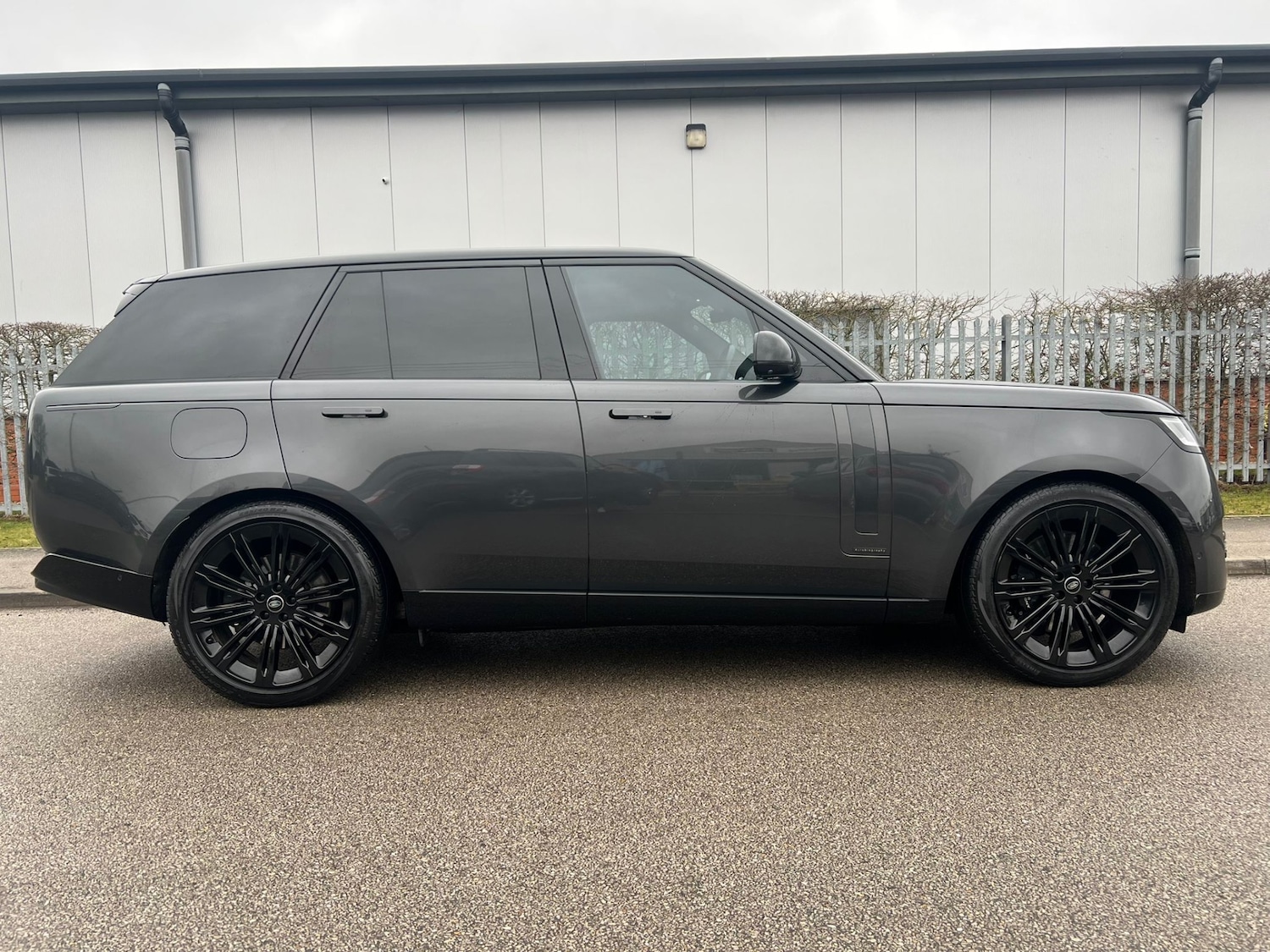 Used Land Rover Range Rover 2022 for sale - 77385390: Photo 4