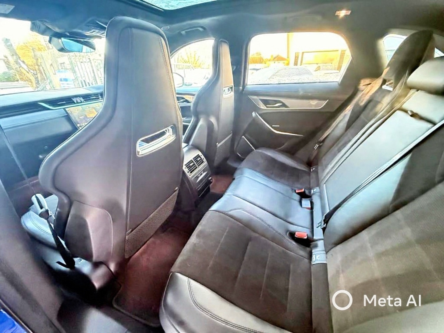 Used Jaguar F-Pace 2022 for sale - 77053412: Photo 9