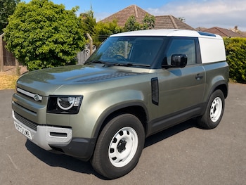 Used Land Rover Defender 2023 for sale - 79232112: Photo