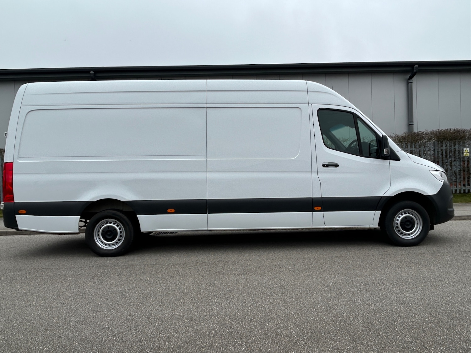 Used Mercedes-Benz Sprinter 2022 for sale - 78210720: Photo 2