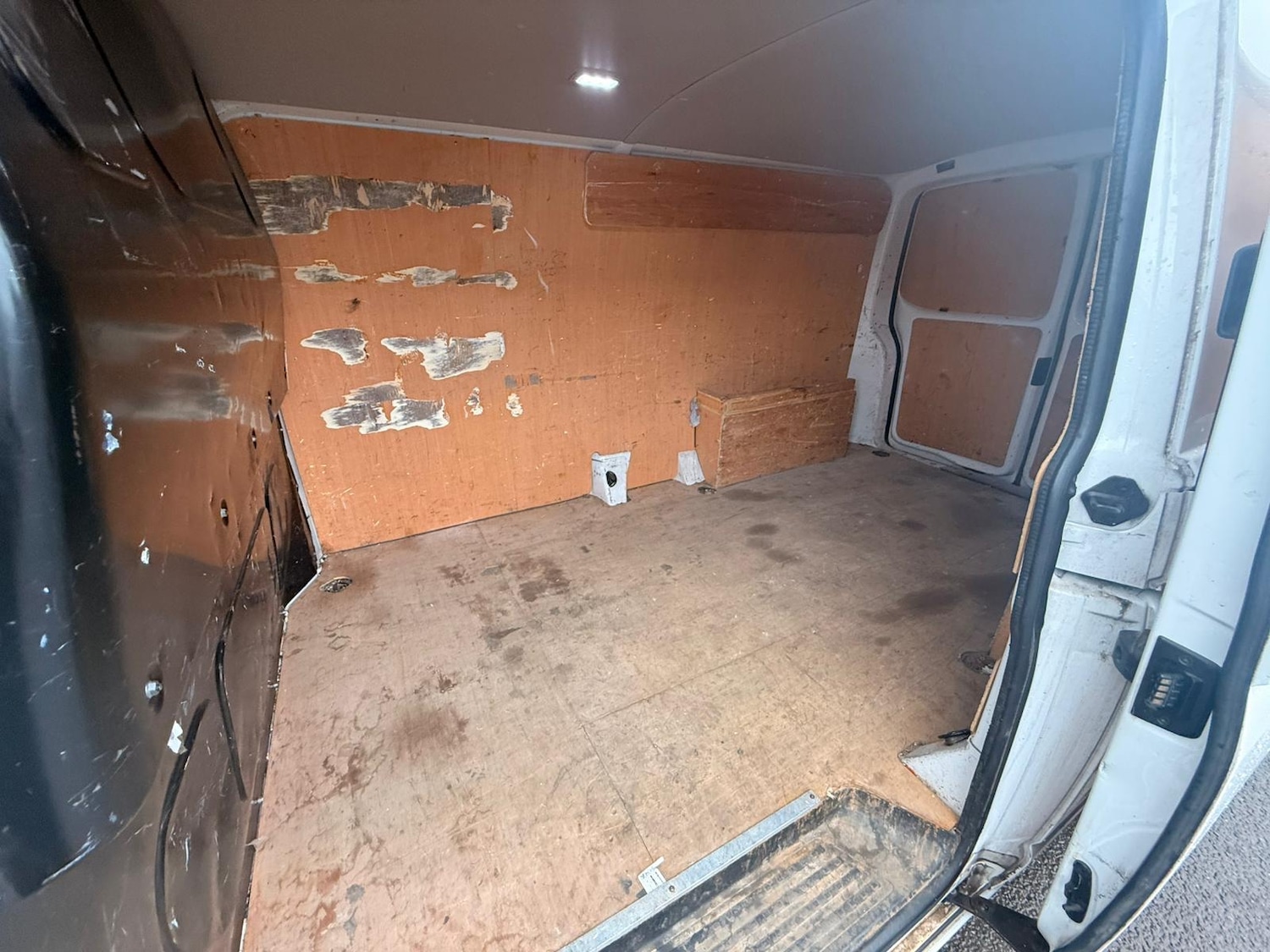 Used Volkswagen Transporter 2021 for sale - 77154614: Photo 36