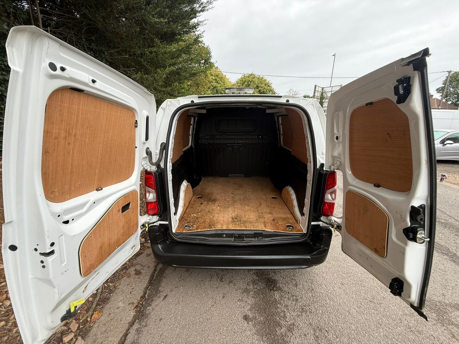 Used Toyota ProAce 2021 for sale - 77053537: Photo 15