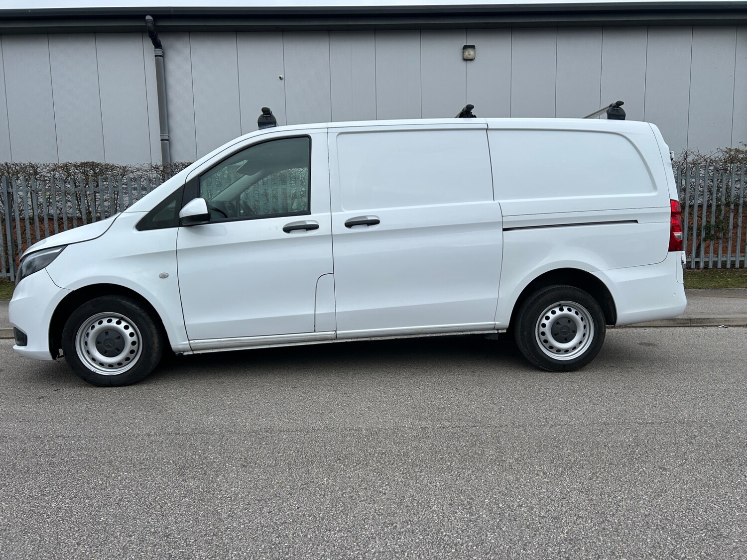 Used Mercedes-Benz Vito 2020 for sale - 77383331: Photo 44