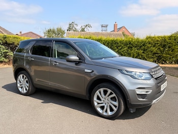 Used Land Rover Discovery Sport 2019 for sale - 79241833: Photo