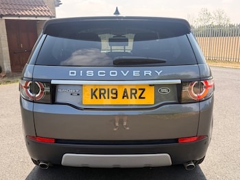Used Land Rover Discovery Sport 2019 for sale - 79241833: Photo