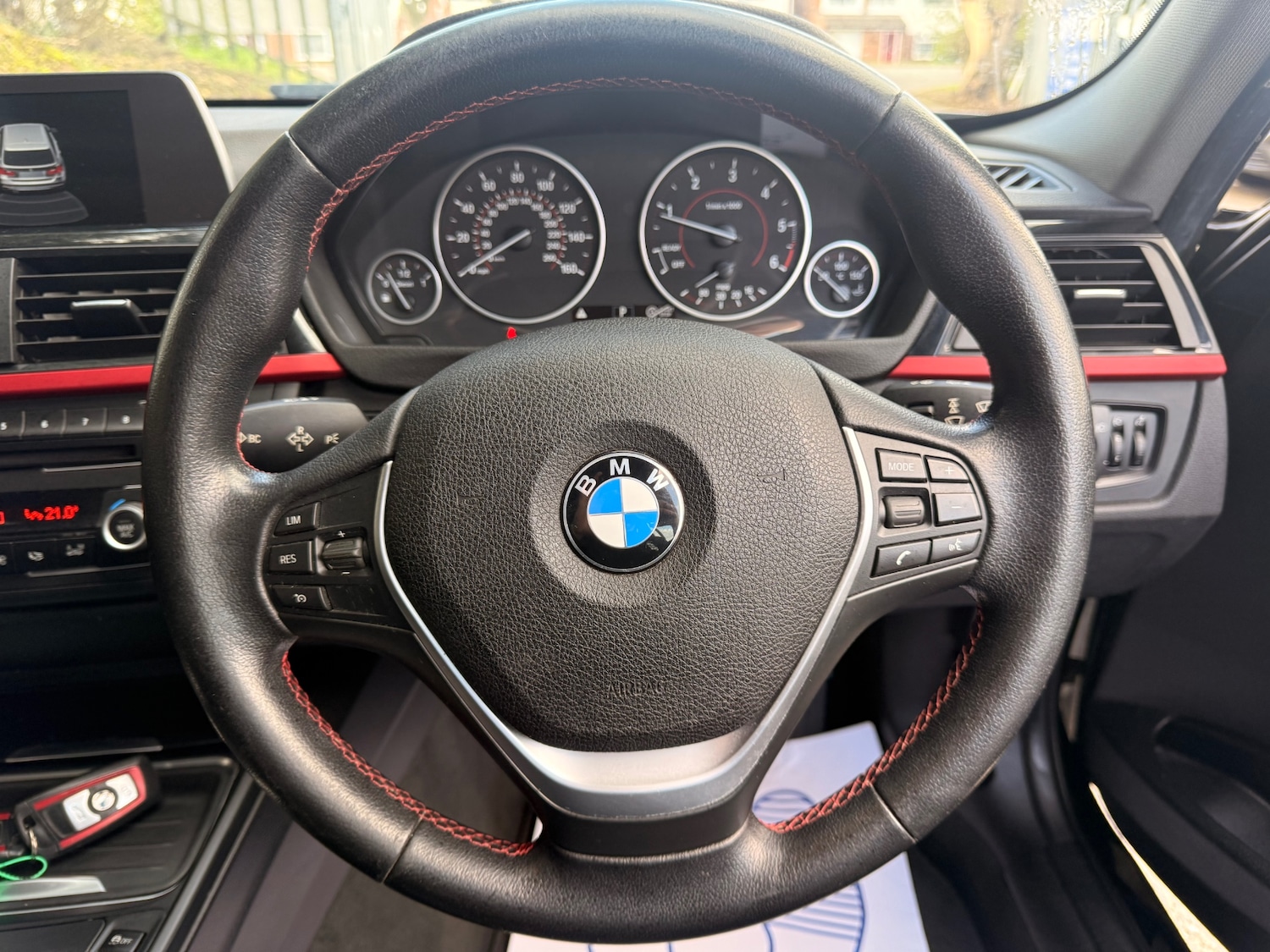 Used BMW 3 Series 2015 for sale - 78136456: Photo 25