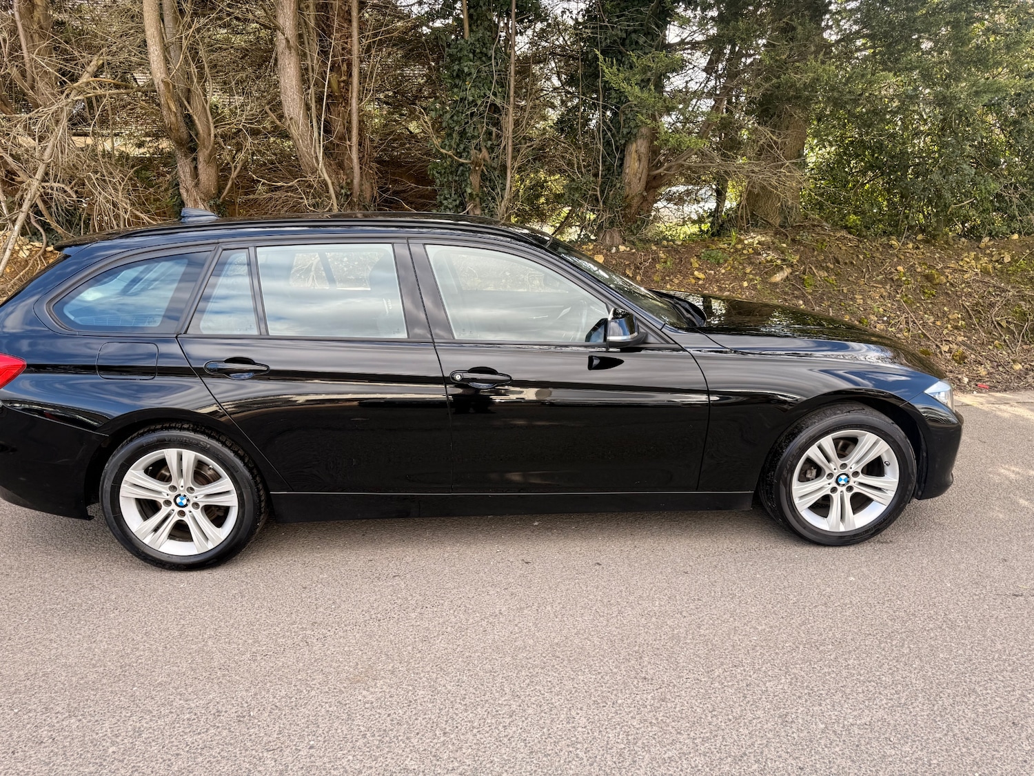 Used BMW 3 Series 2015 for sale - 78136456: Photo 3