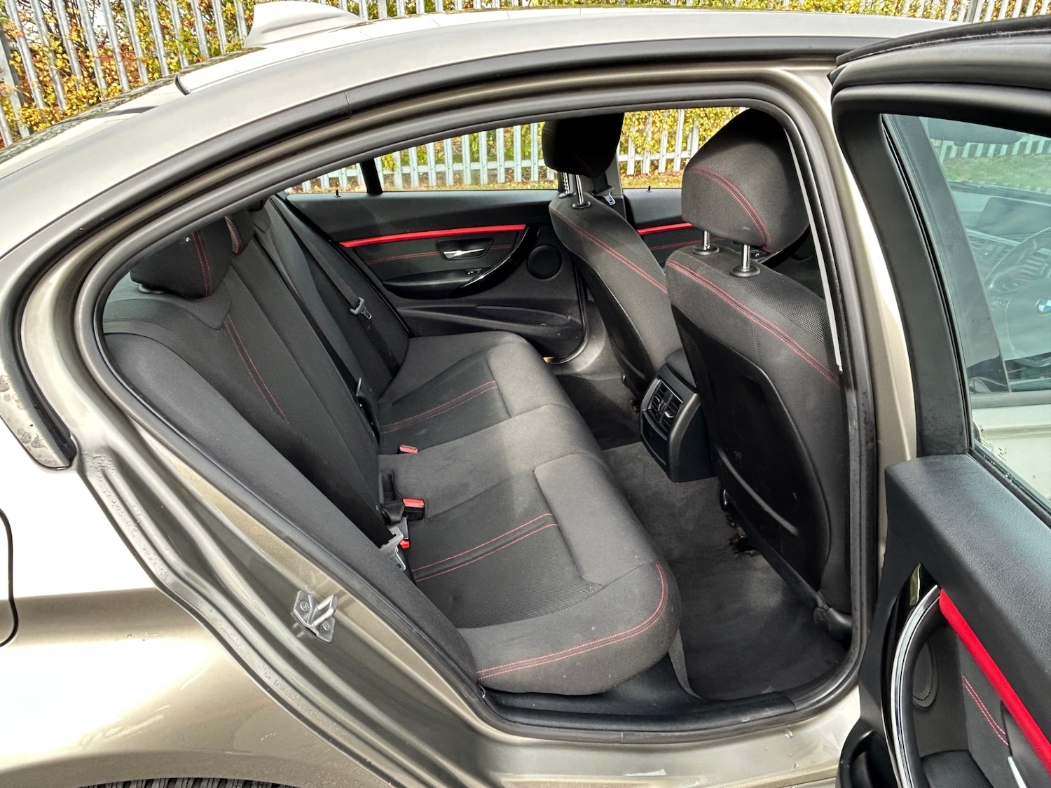 Used BMW 3 Series 2016 for sale - 77053502: Photo 21