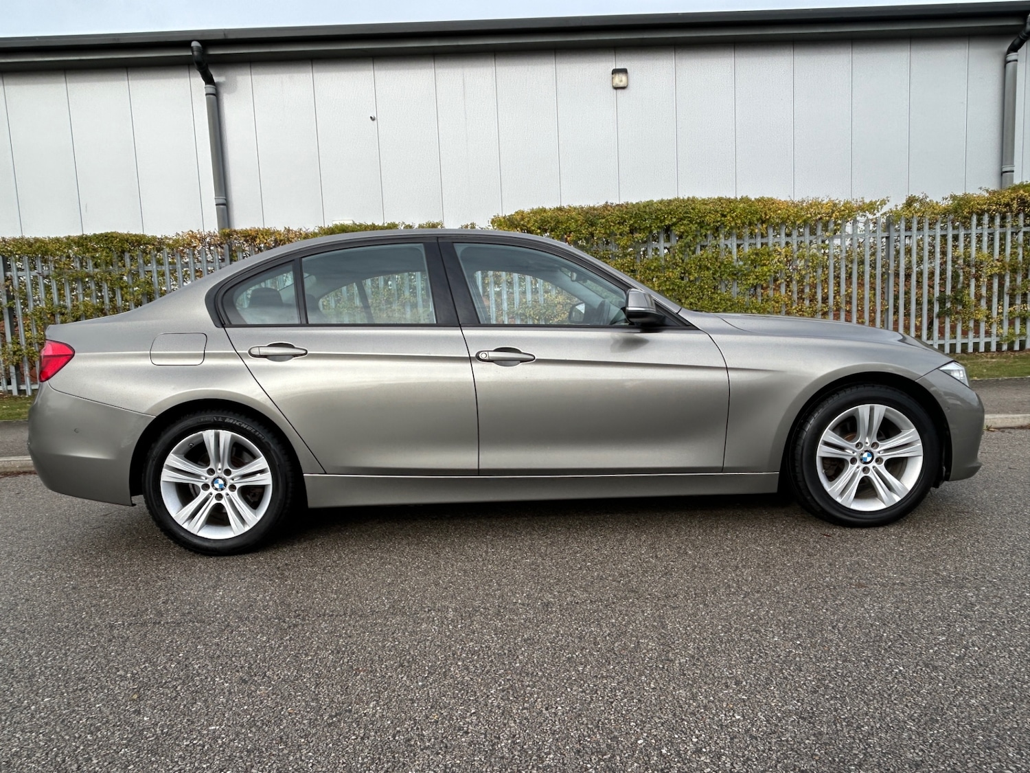 Used BMW 3 Series 2016 for sale - 77053502: Photo 9