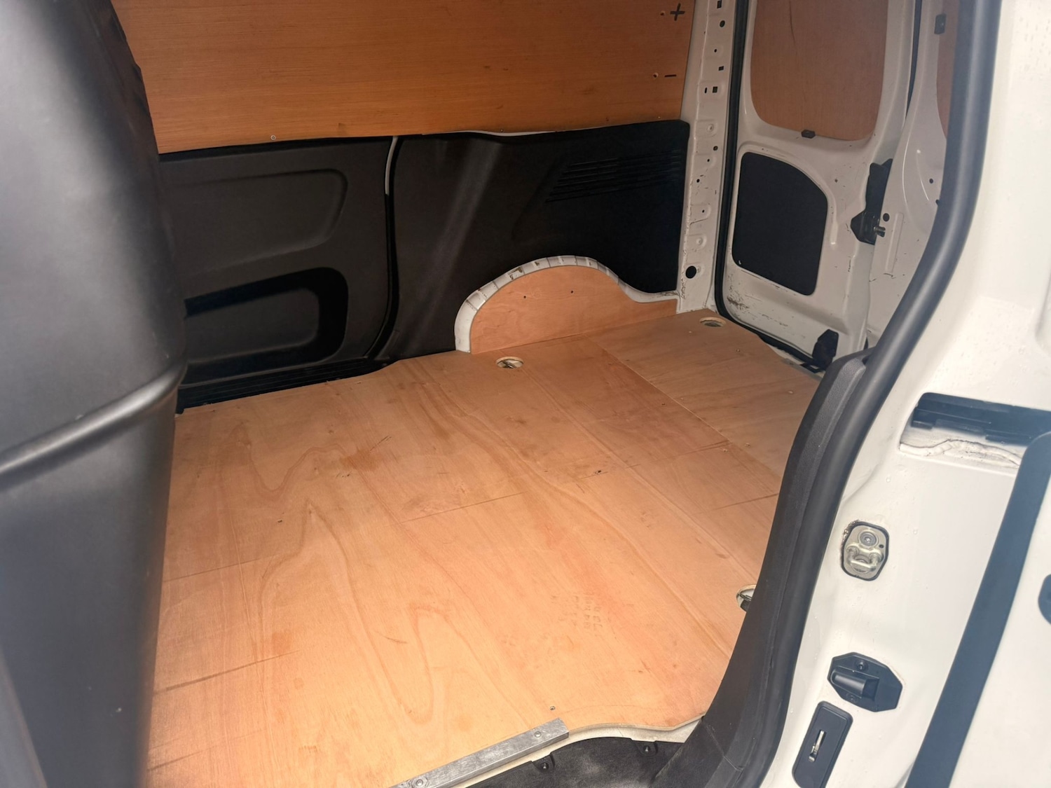 Used Vauxhall Combo 2020 for sale - 77053691: Photo 7