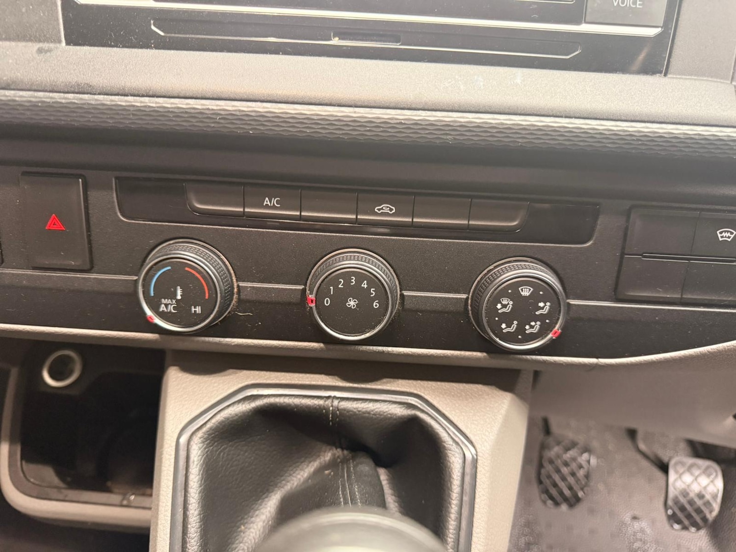 Used Volkswagen Transporter 2021 for sale - 77053698: Photo 36