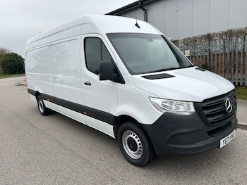 Used Mercedes-Benz Sprinter 2022 for sale - 77792952: Photo