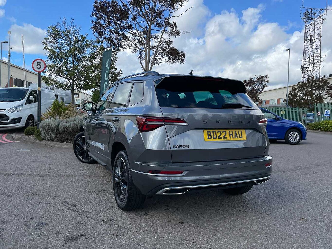 Used Skoda Karoq 2022 for sale - 76111217: Photo 3