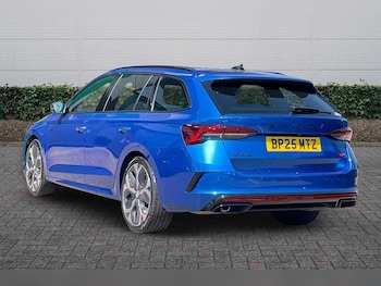 Used Skoda Octavia 2025 for sale - 79350279: Photo