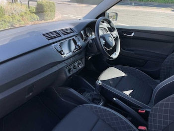 Used Skoda Fabia 2022 for sale - 75678943: Photo